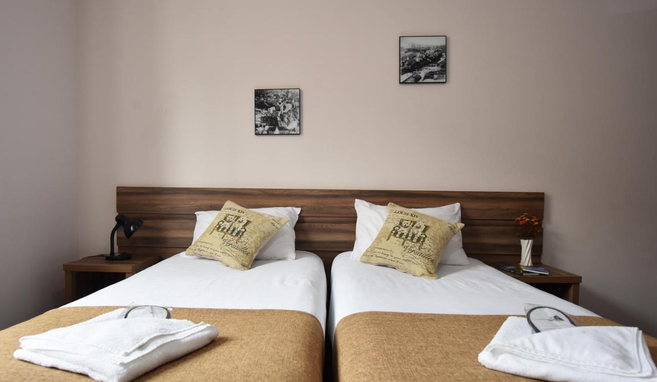 Day Room Art Hotel Τυφλίδα Εξωτερικό φωτογραφία