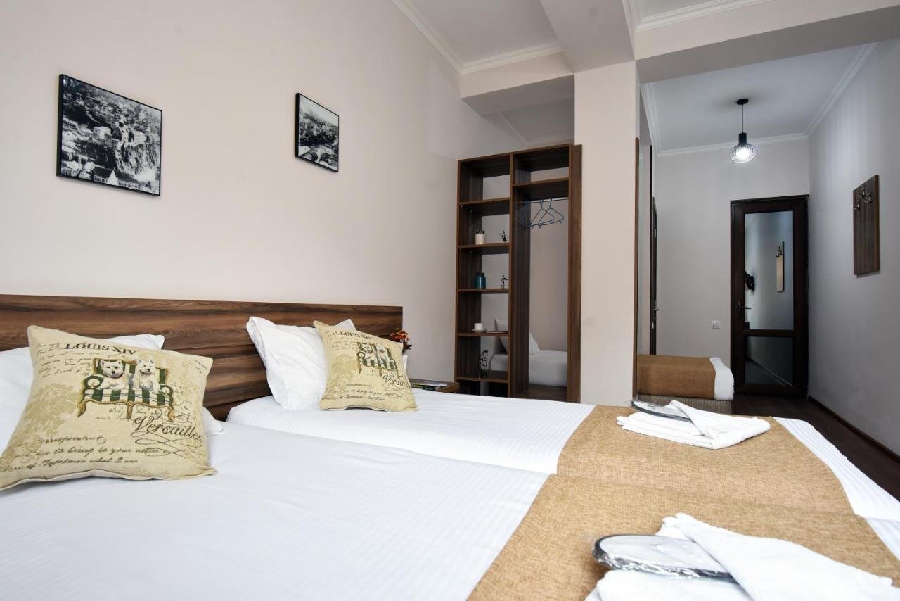 Day Room Art Hotel Τυφλίδα Εξωτερικό φωτογραφία