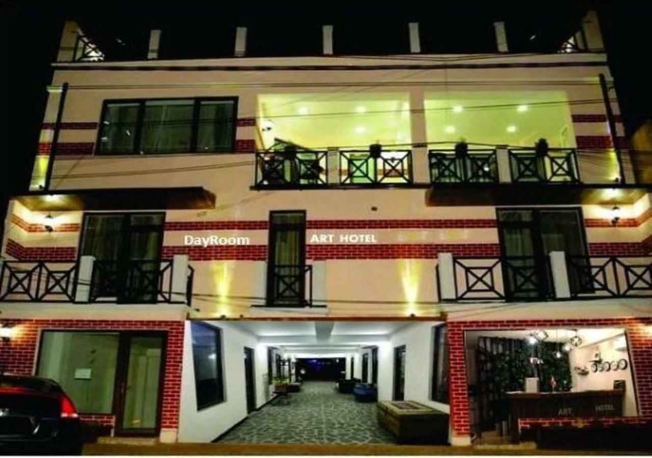 Day Room Art Hotel Τυφλίδα Εξωτερικό φωτογραφία