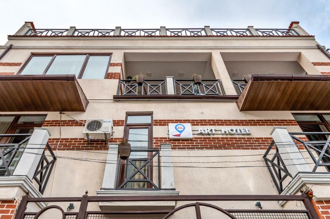Day Room Art Hotel Τυφλίδα Εξωτερικό φωτογραφία